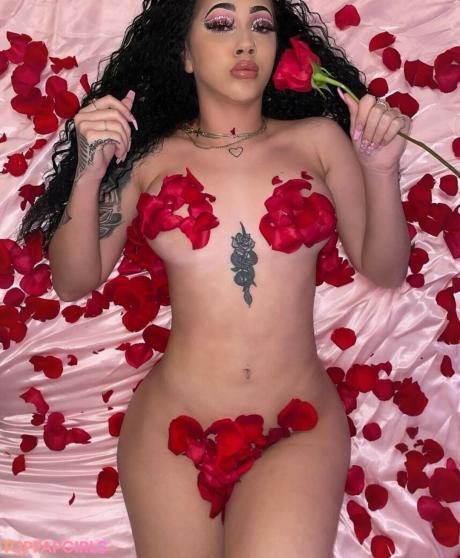 Aaliyana nude leaked OnlyFans photo #12
