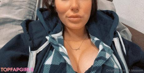 Lili.blossom nude leaked OnlyFans photo #24