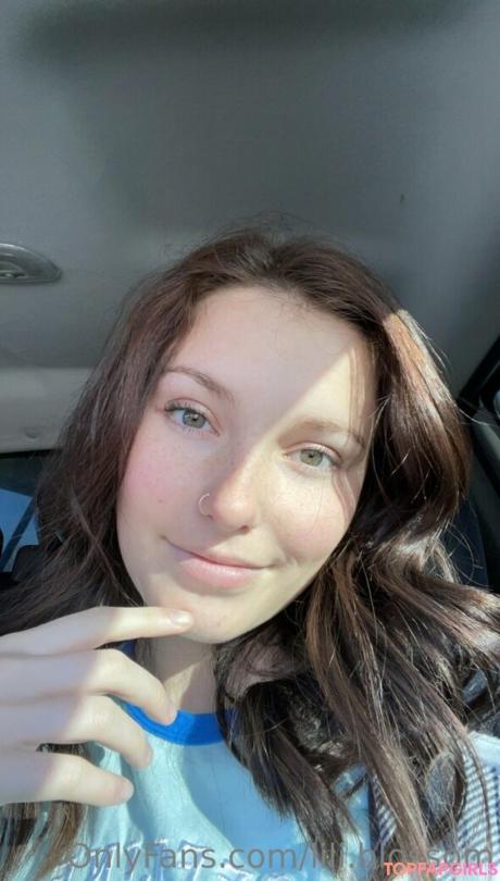 Lili.blossom nude leaked OnlyFans photo #35