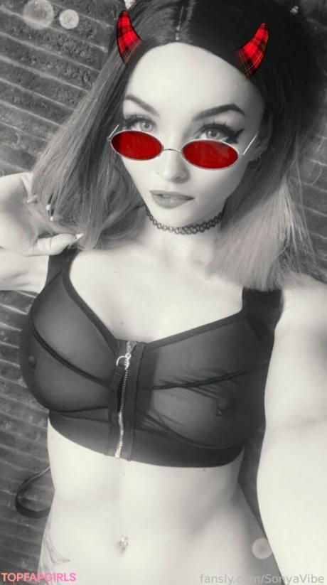 Catch_My_Vibe nude leaked OnlyFans photo #620