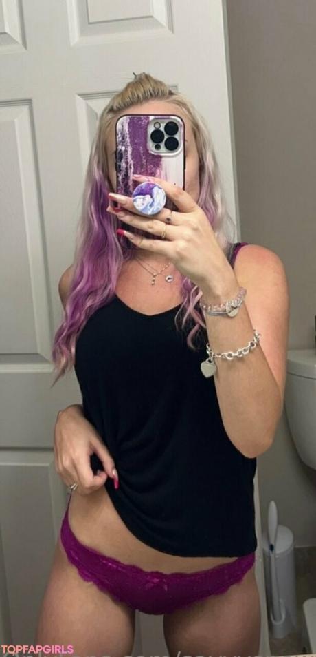 Savvysnoww nude leaked OnlyFans photo #4