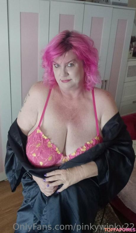 Pinkywinky22 nude leaked OnlyFans photo #54