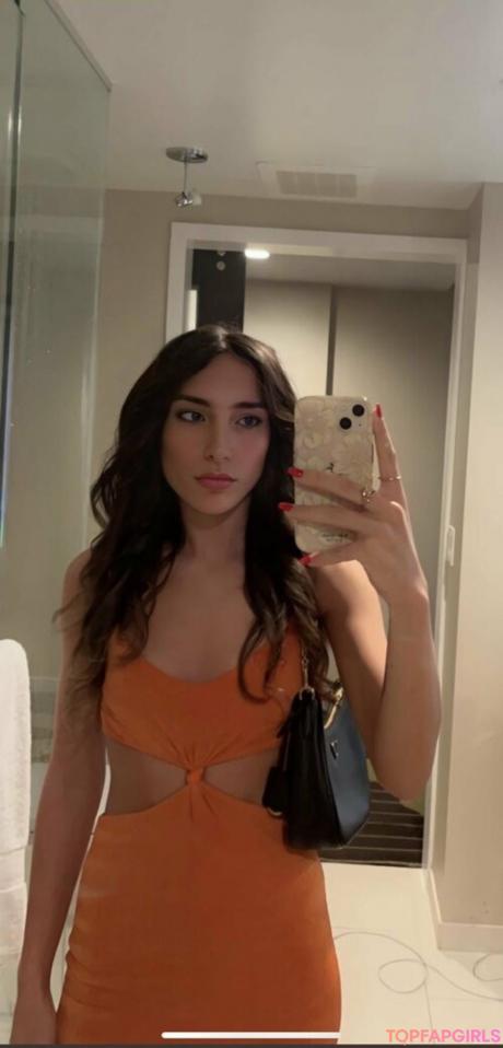 Nadia nude leaked OnlyFans photo #15