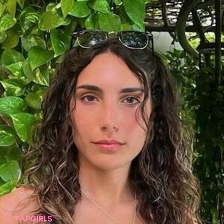 Nadia nude leaked OnlyFans photo #18