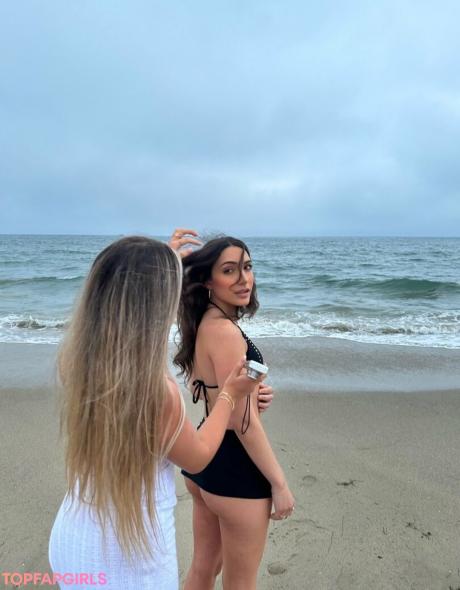 Nadia nude leaked OnlyFans photo #35