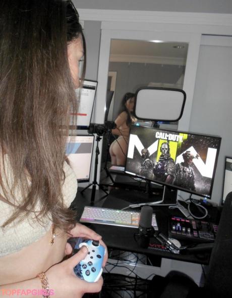 Nadia nude leaked OnlyFans photo #82