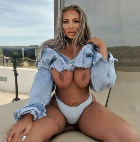 Princess nude leaked OnlyFans photo #351