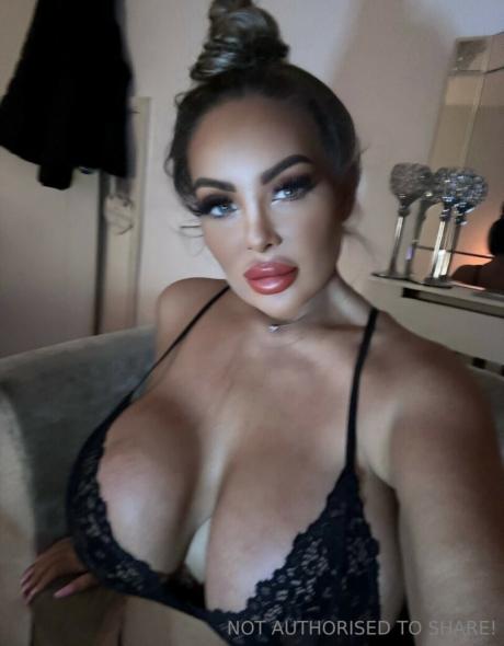 Princess nude leaked OnlyFans photo #840
