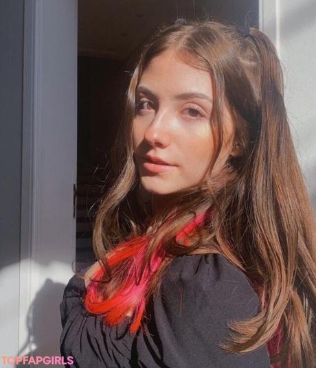 Sofia nude leaked OnlyFans photo #4