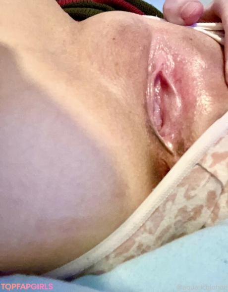Porcelainblues nude leaked OnlyFans photo #14