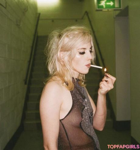 Izzy nude leaked OnlyFans photo #12