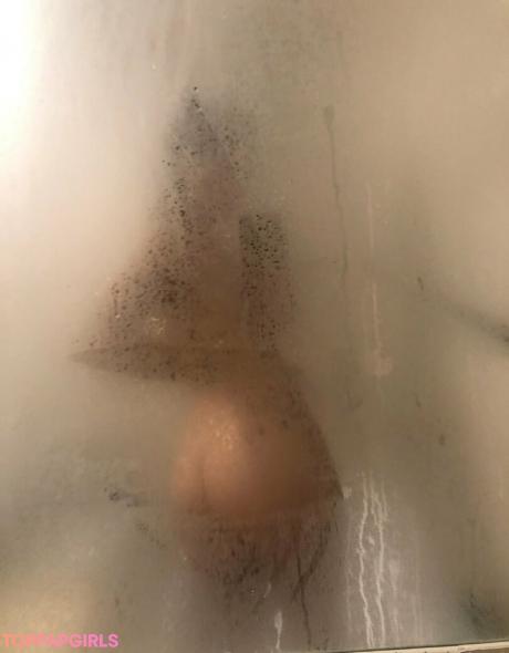 Tululuhot nude leaked OnlyFans photo #34