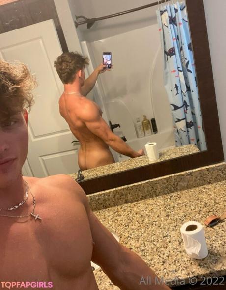 Taylorsfree nude leaked OnlyFans photo #31