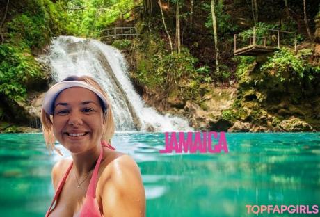 Julia nude leaked OnlyFans photo #10