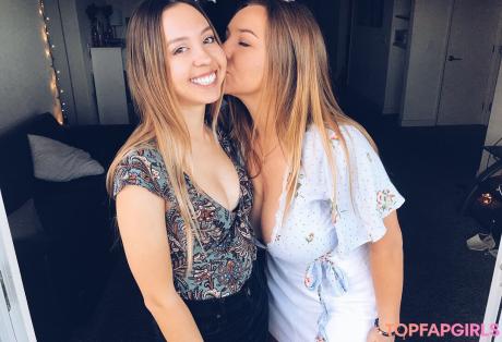 Julia nude leaked OnlyFans photo #34