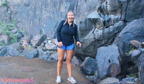 Julia nude leaked OnlyFans photo #37