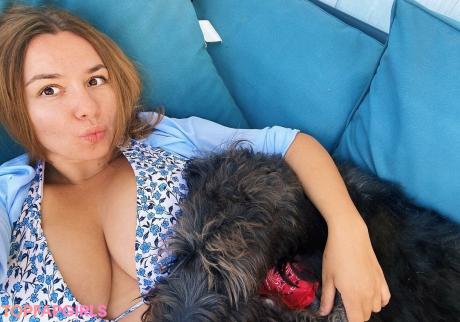 Julia nude leaked OnlyFans photo #76