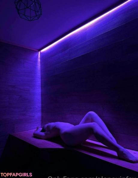 Alenavipfox nude leaked OnlyFans photo #4