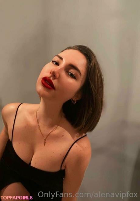 Alenavipfox nude leaked OnlyFans photo #63