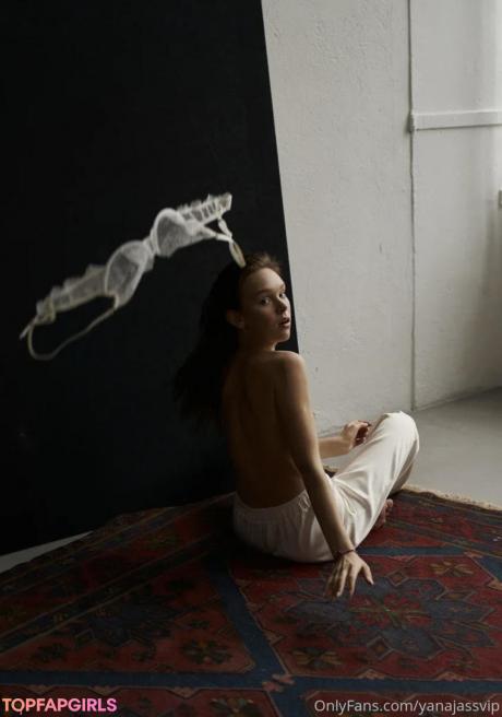 Yanajassvip nude leaked OnlyFans photo #35