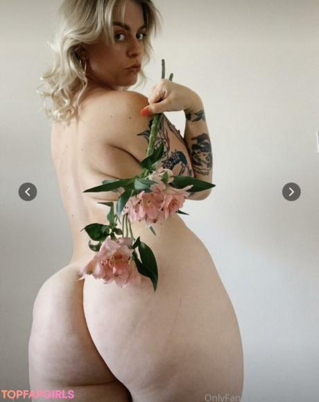 Sophaaaaa nude leaked OnlyFans photo #17