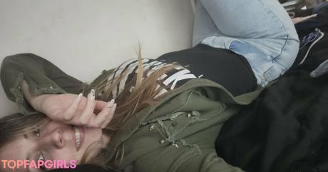 Candyhannah8 nude leaked OnlyFans photo #3