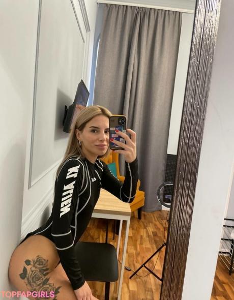 Kris nude leaked OnlyFans photo #38