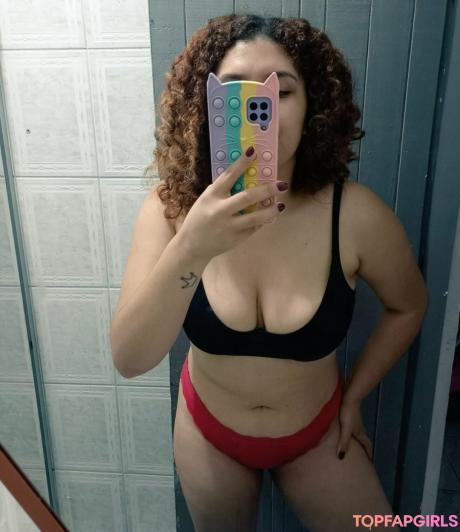 Thayna nude leaked OnlyFans pic