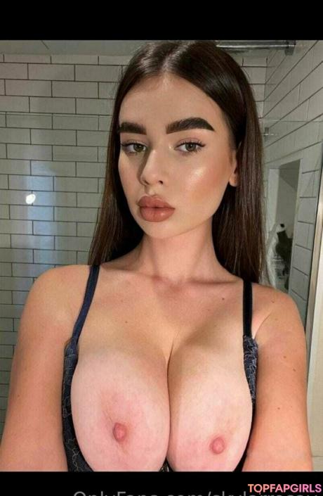 Skylarrosay nude leaked OnlyFans photo #15