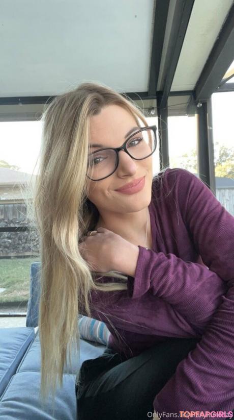 Skylarrosay nude leaked OnlyFans photo #4