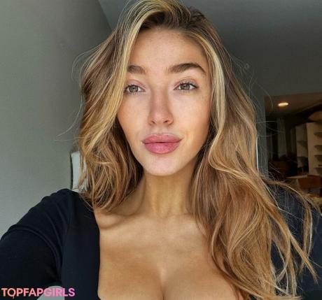 Stazxi nude leaked OnlyFans photo #2