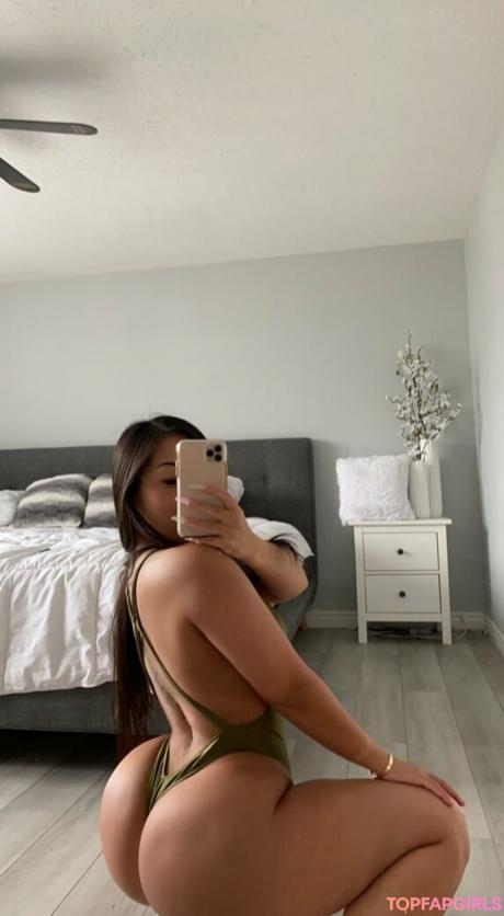 Nhi nude leaked OnlyFans photo #44