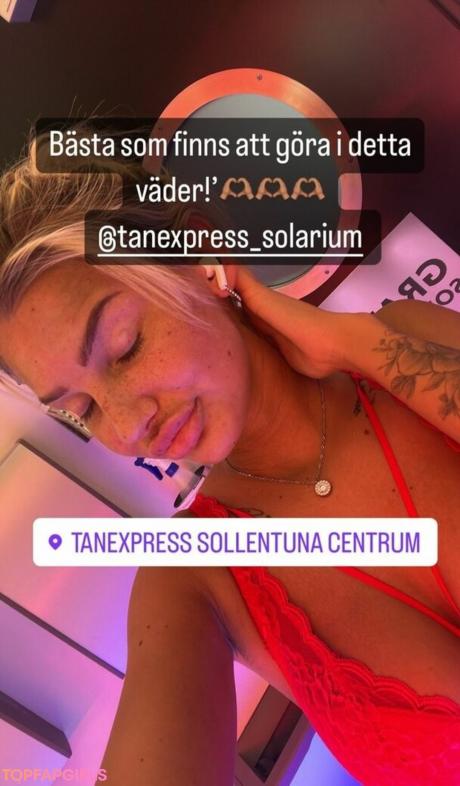 Nelldelli nude leaked OnlyFans photo #4