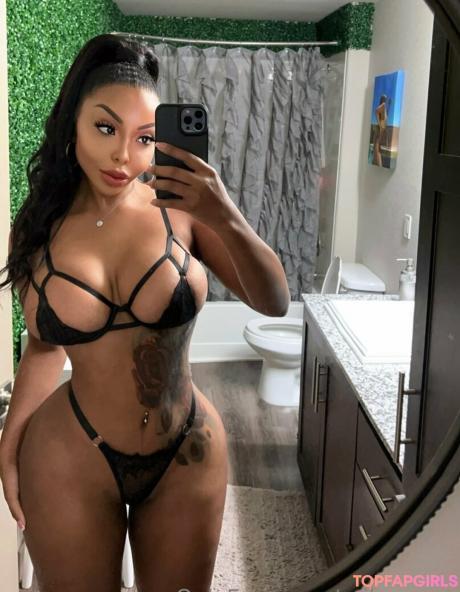 Erikayrose nude leaked OnlyFans photo #11