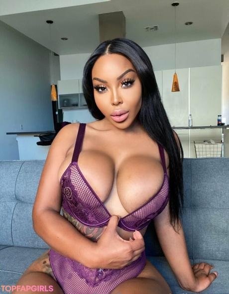 Erikayrose nude leaked OnlyFans photo #18