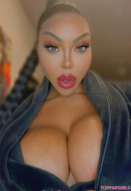 Erikayrose nude leaked OnlyFans photo #30