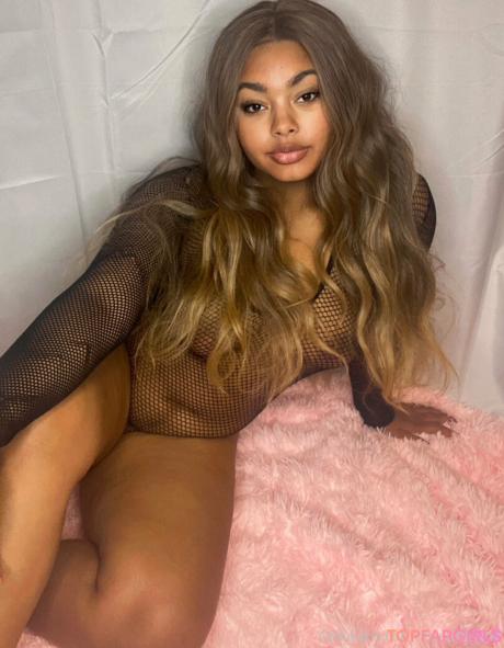Leah nude leaked OnlyFans photo #32