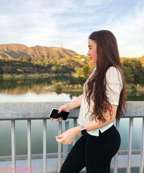 Samara nude leaked OnlyFans photo #4
