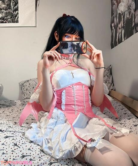 Ramenshelz nude leaked OnlyFans photo #14