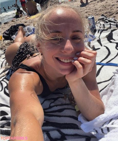 Anastasia nude leaked OnlyFans photo #102