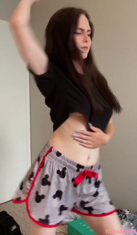 Olivia nude leaked OnlyFans photo #18