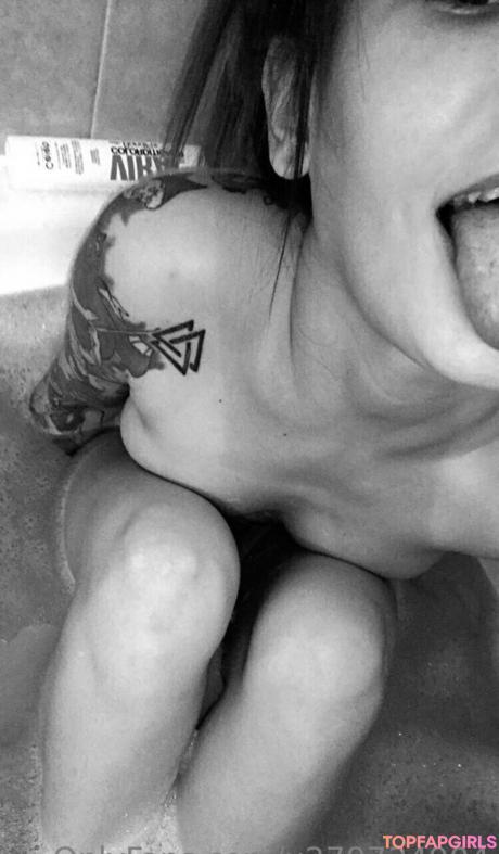 Noe_waymefree240399 nude leaked OnlyFans photo #8