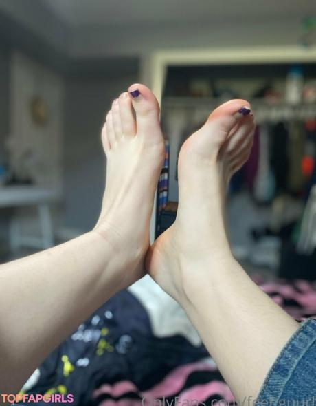 Feet.guurl nude leaked OnlyFans photo #3