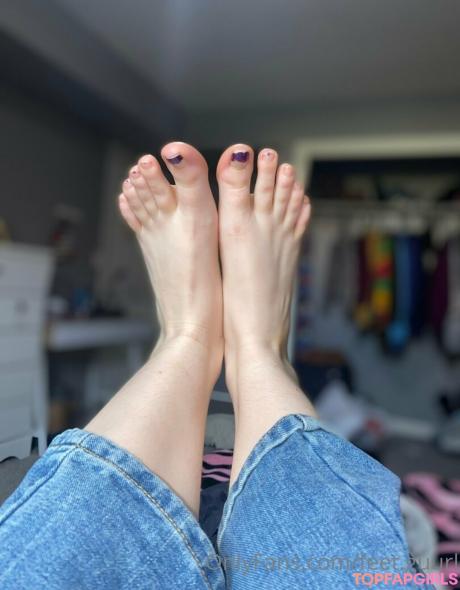 Feet.guurl nude leaked OnlyFans photo #4