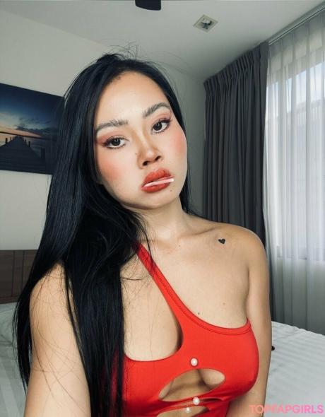 Itsmearra nude leaked OnlyFans photo #102