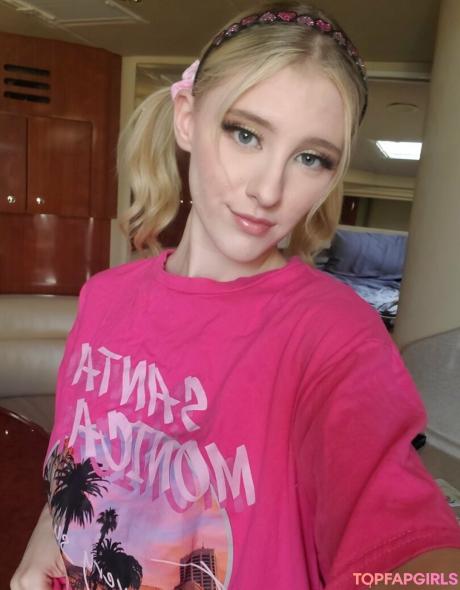 Melodymarksx nude leaked OnlyFans photo #31