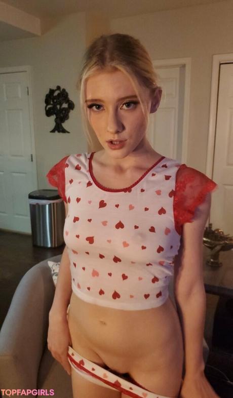 Melodymarksx nude leaked OnlyFans photo #36