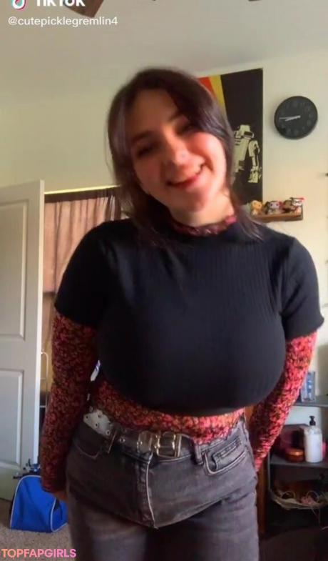 Sarah nude leaked OnlyFans photo #10