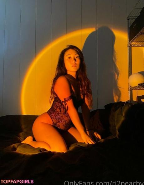 Peachydayo nude leaked OnlyFans photo #14