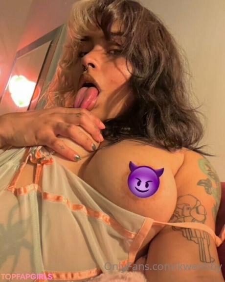 Samlaifu nude leaked OnlyFans photo #26
